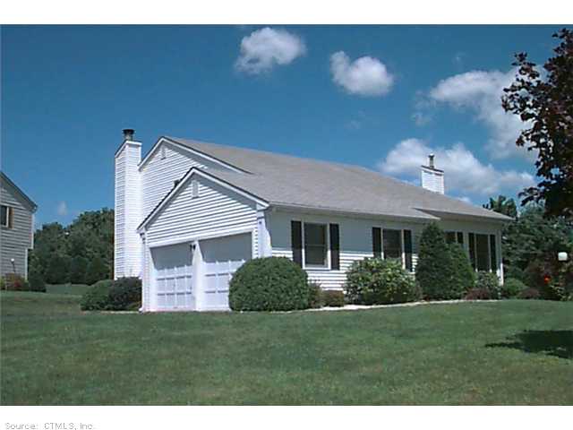 11 Taverner Rd, Windsor, CT 06095 photo 1