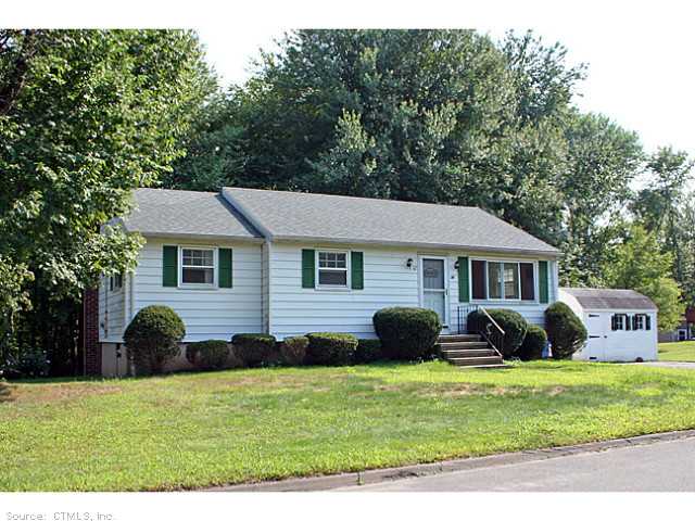 29 Christopher Cir, Middletown, CT 06457 photo 1