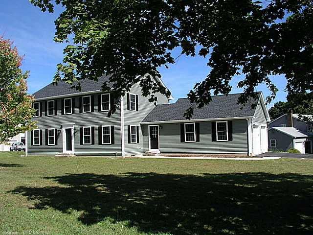 5 Valley View Dr, Suffield, CT 06078 photo 1