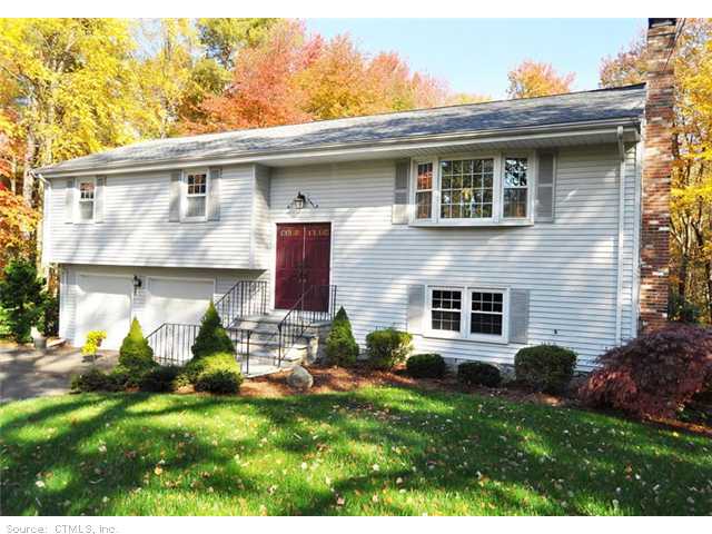 349 E Hill Rd, Canton, CT 06019 photo 1