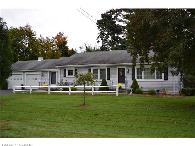 7 Eastview Dr, Windsor, CT 06095 photo 1