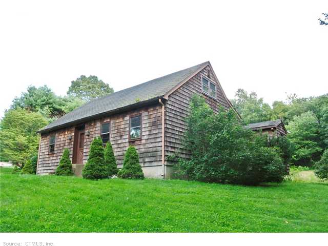 Undisclosed, Preston, CT 06365 photo 1
