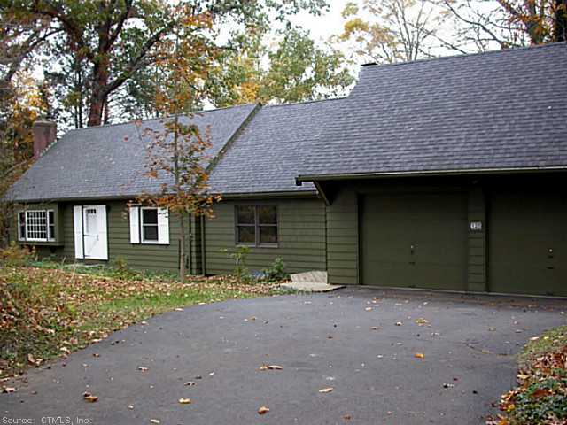 125 Duncaster Rd, Bloomfield, CT 06002 photo 1