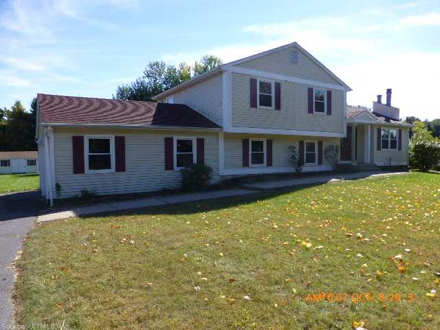 6 Mccormick Pl, Bloomfield, CT 06002 photo 1