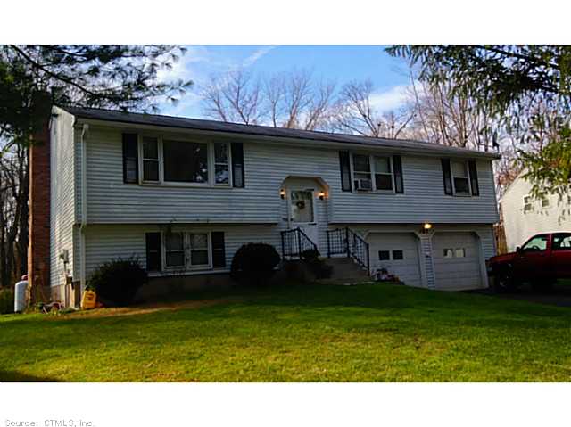105 Pine Ln, Windsor, CT 06095 photo 1