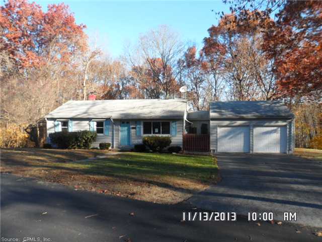 124 Lauter Ave, Willimantic, CT 06226 photo 1