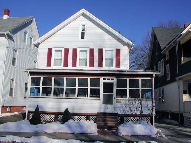 41 Grove St, Windsor Locks, CT 06096 photo 1