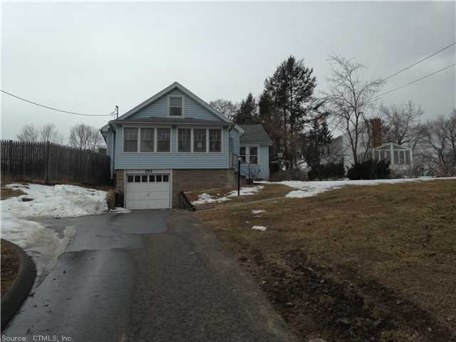 151 S Center St, Windsor Locks, CT 06096 photo 1