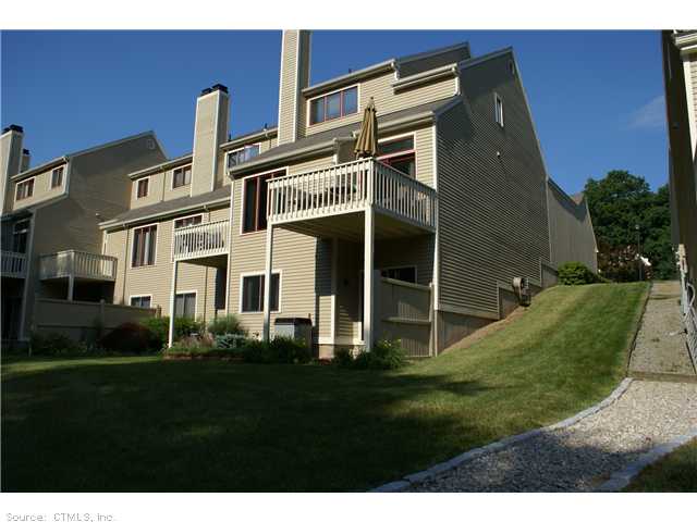 32 Sylvan Rdg #32, Rockfall, CT 06481 photo 1