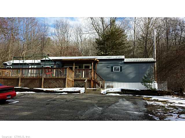 102 N Windham Rd, Windham, CT 06280 photo 1