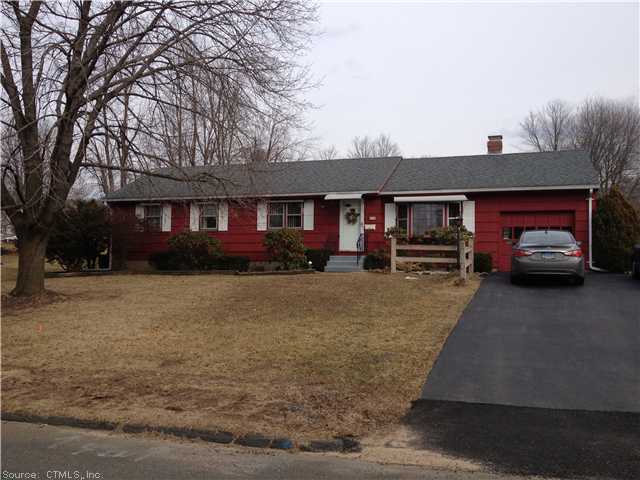 40 Sheffield Dr, Windsor, CT 06095 photo 1
