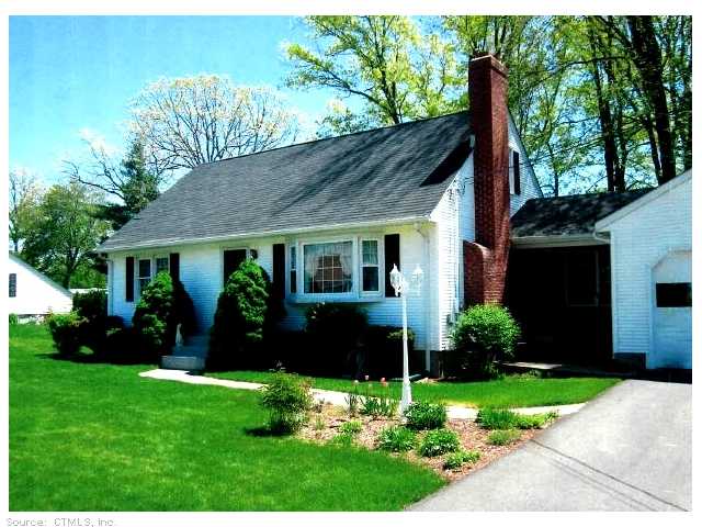 92 Ivy Dr, Bristol, CT 06010 photo 1