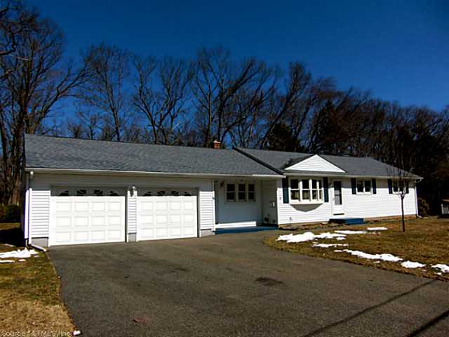 5 Cloud St, Enfield, CT 06082 photo 1