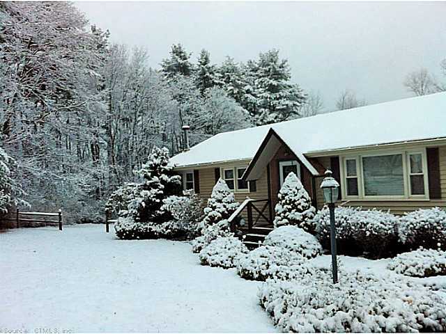33 Hillside Dr, Ellington, CT 06029 photo 1