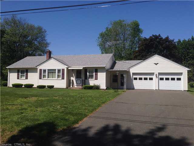 11 Second St, Windsor Locks, CT 06096 photo 1