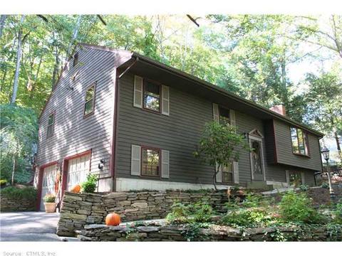 742 Cherry Brook Rd, Canton, CT 06019 photo 1