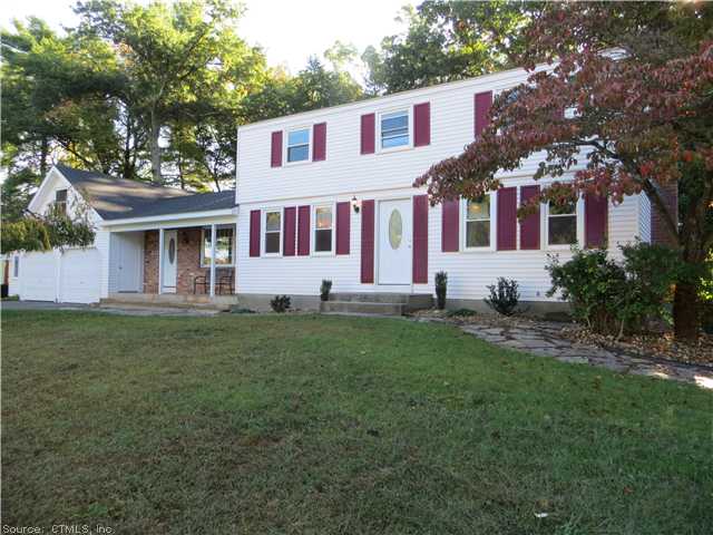 17 Deepwood Rd, Enfield, CT 06082 photo 1