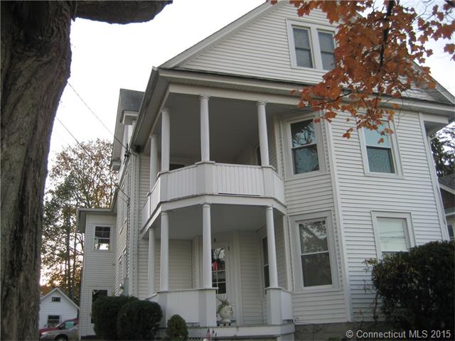 8 High St, Torrington, CT 06790 photo 1