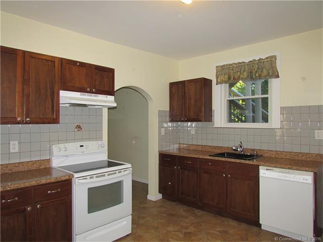 80 Blake St, Torrington, CT 06790 photo 1