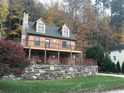 19 Railroad St, West Cornwall, CT 06796 photo 1