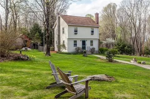 136 Todd Hill Rd, Morris, CT 06763 photo 1