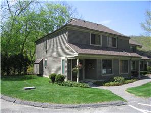 25 Riveredge Dr #25, Winsted, CT 06098 photo 1