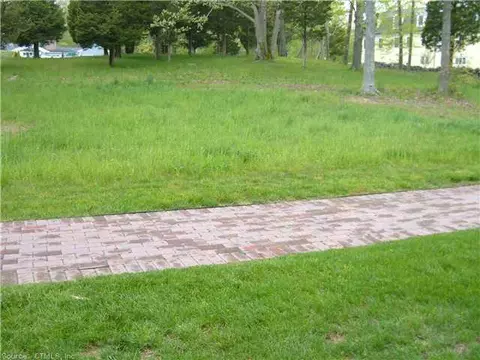 29 Lantern Hl, Madison, CT 06443 photo 1