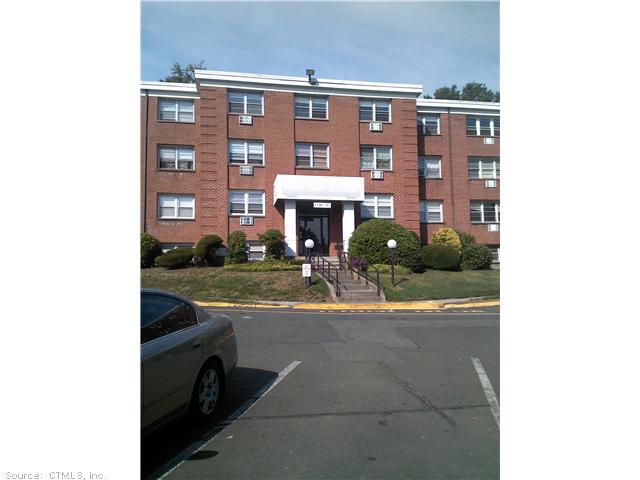 1730 State St #314, Hamden, CT 06517 photo 1