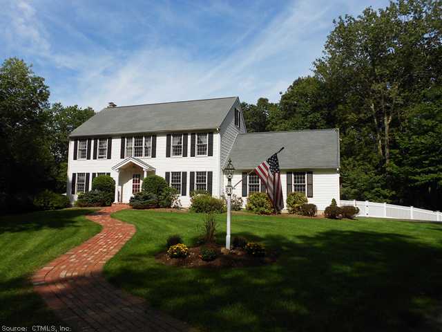 81 Suffolk Dr, Madison, CT 06443 photo 1