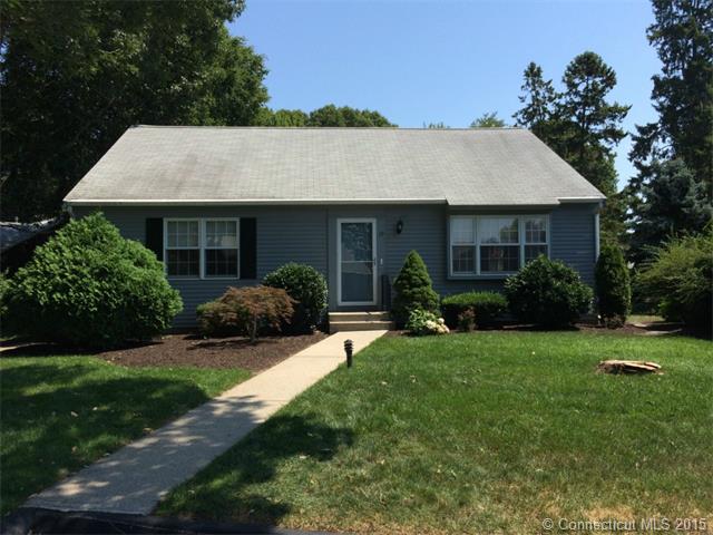 19 Aylesbury Cir, Madison, CT 06443 photo 1