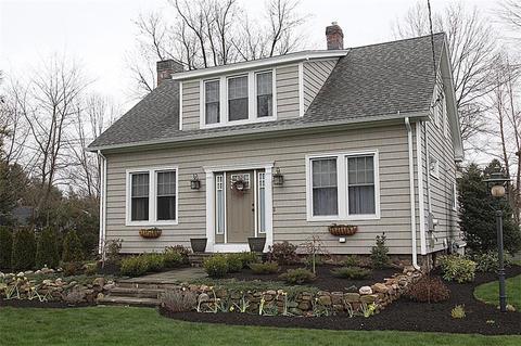 955 Ridge Rd, Hamden, CT 06517 photo 1