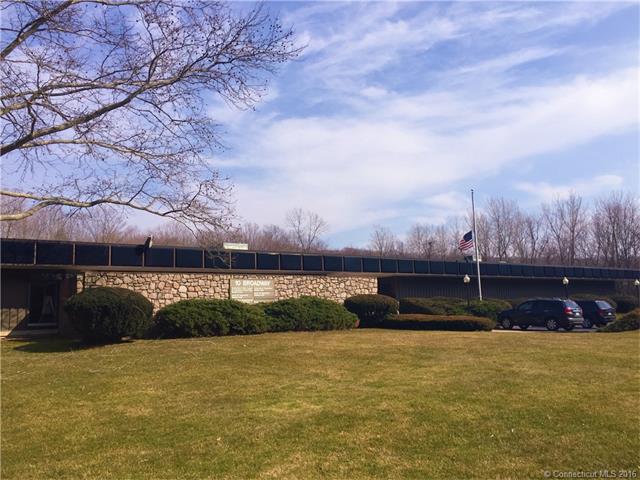 8 Broadway, Hamden, CT 06518 photo 1