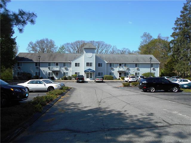 256 Peck Ln, Orange, CT 06477 photo 1