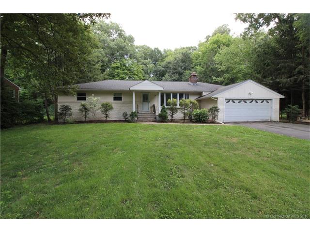 30 Wagner Dr, Hamden, CT 06518 photo 1