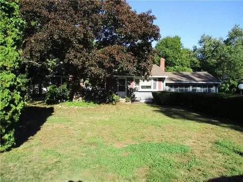 8 Fir Ridge Rd, Clinton, CT 06413 photo 1