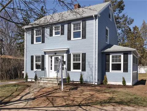 75 Russell St, Hamden, CT 06517 photo 1