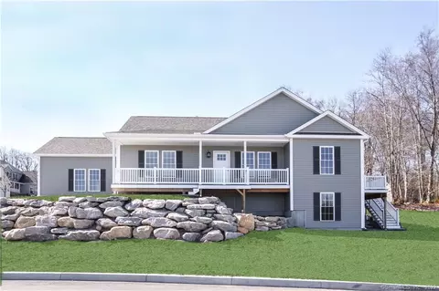 7 Regatta Cir, Mystic, CT 06355 photo 1