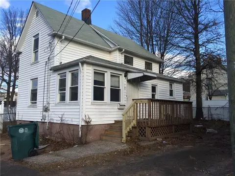 9 Remington St, Hamden, CT 06517 photo 1