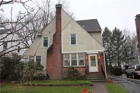 85 Spring Garden St, Hamden, CT 06517 photo 1