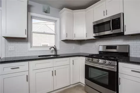 19 William St, Hamden, CT 06514 photo 1