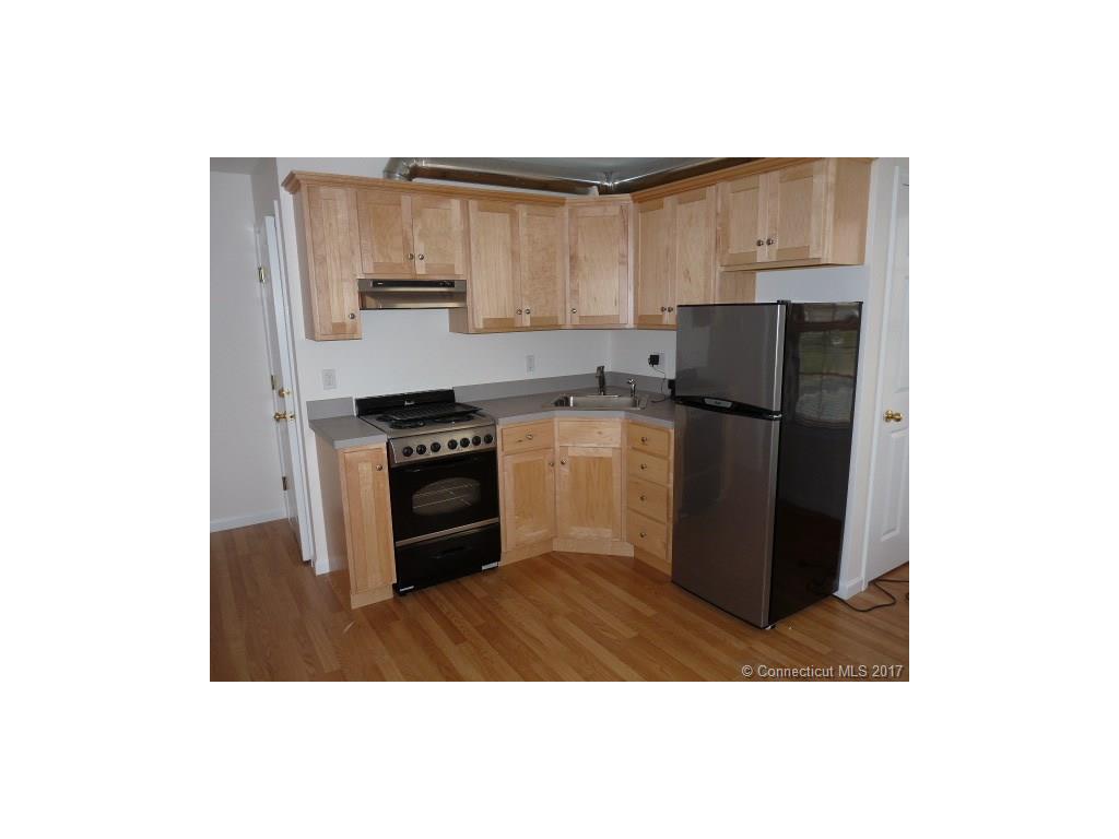 104 Main St, Deep River, CT 06417 photo 1
