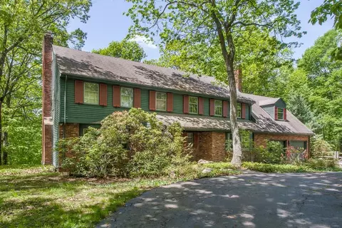 255 Blue Trl, Hamden, CT 06518 photo 1
