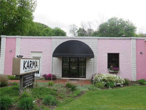 3565 Whitney Ave, Hamden, CT 06518 photo 1