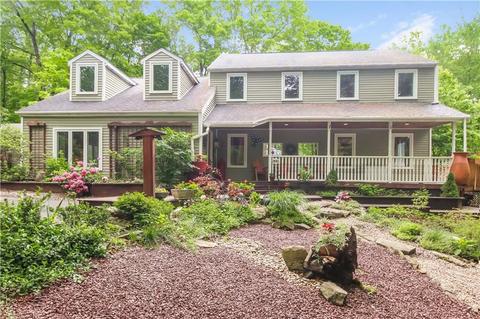 722 W Lake Ave, Guilford, CT 06437 photo 1