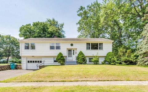130 Sebec St, Hamden, CT 06517 photo 1