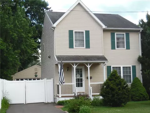45 Wallace Row, Wallingford, CT 06492 photo 1