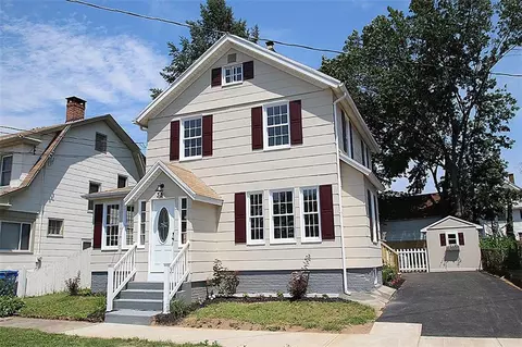 35 Clifford St, Hamden, CT 06517 photo 1