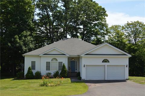 2 Maplecrest Ln, Hamden, CT 06514 photo 1