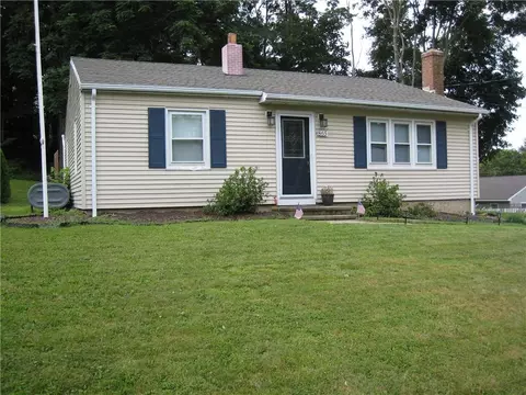 865 Durham Rd, Wallingford, CT 06492 photo 1