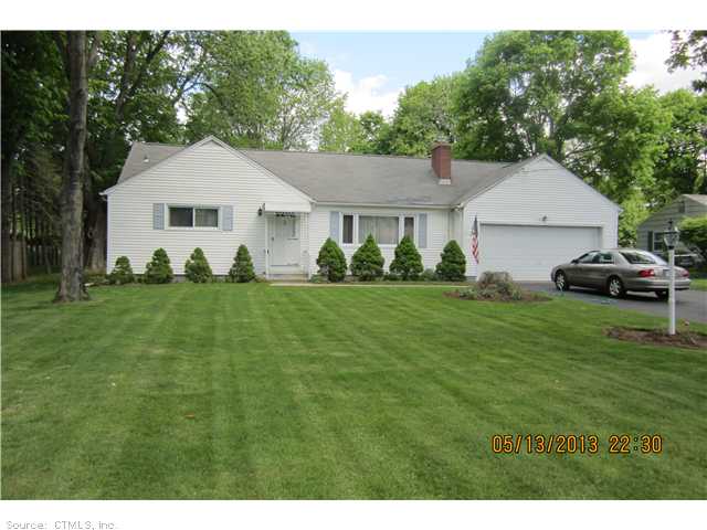 425 River Rd, Hamden, CT 06518 photo 1